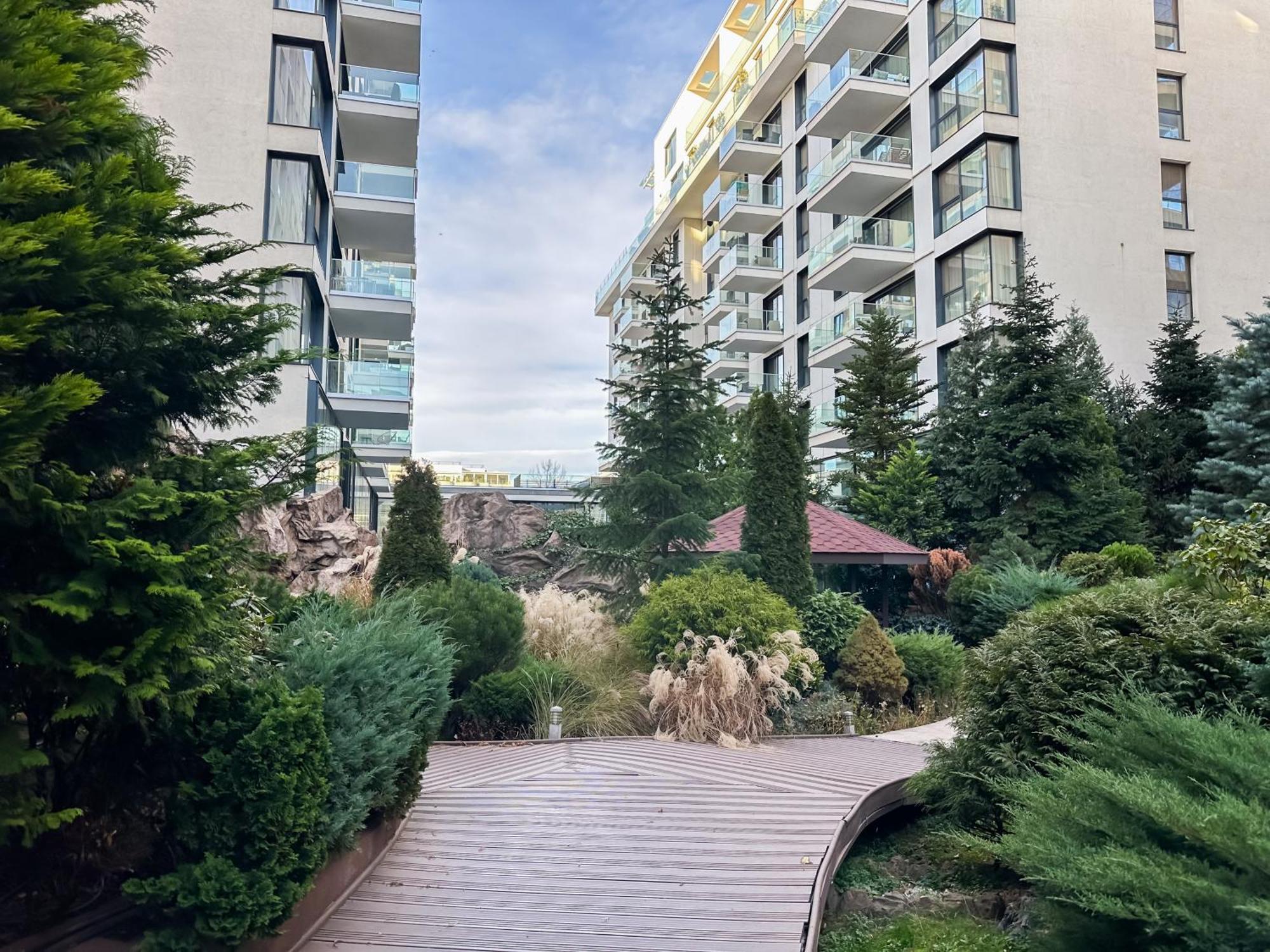 Garden Apartment - Herastrau Park 3Min Walk Бухарест Экстерьер фото
