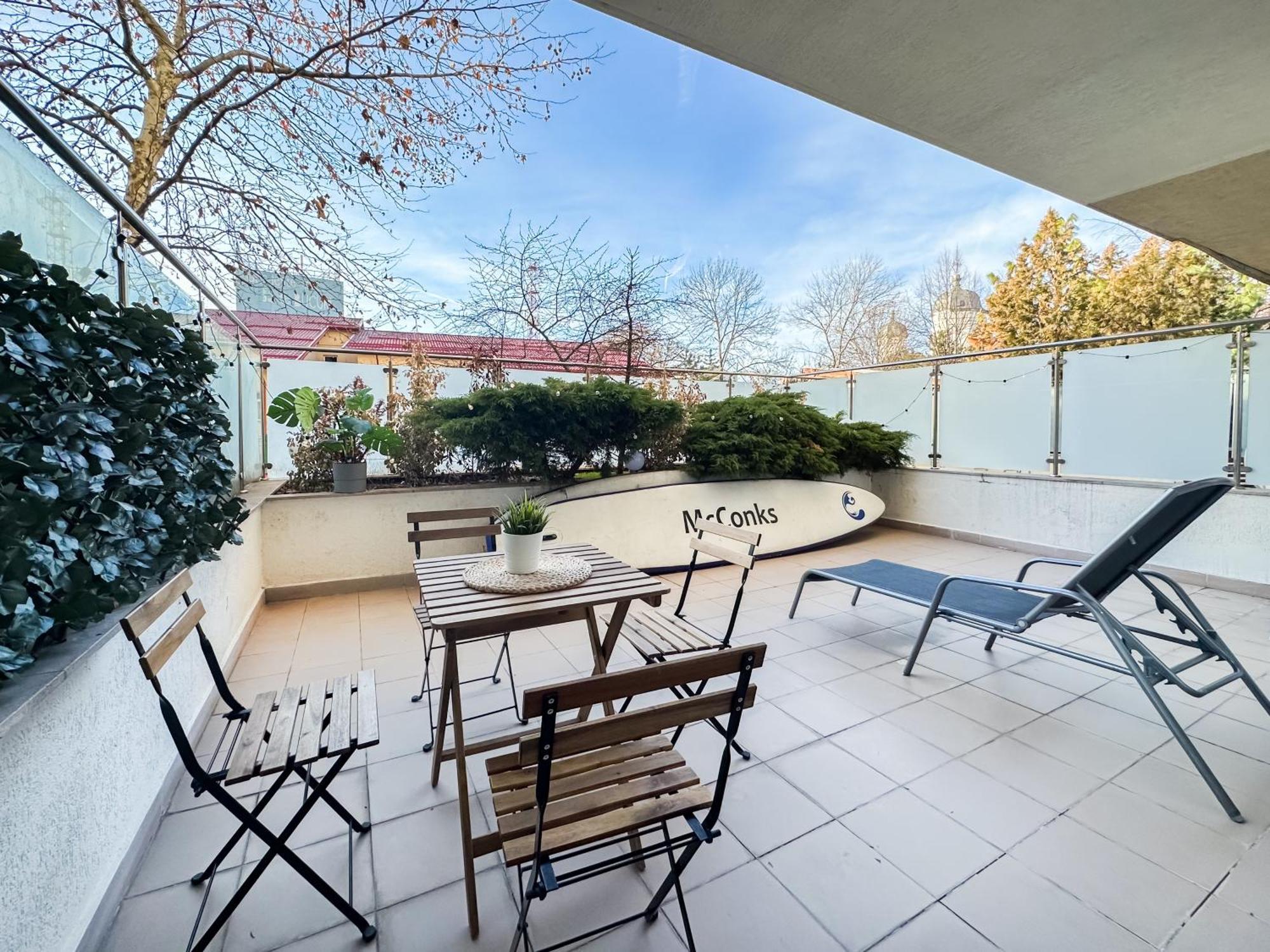 Garden Apartment - Herastrau Park 3Min Walk Бухарест Экстерьер фото
